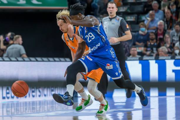 的比赛中 的比赛中