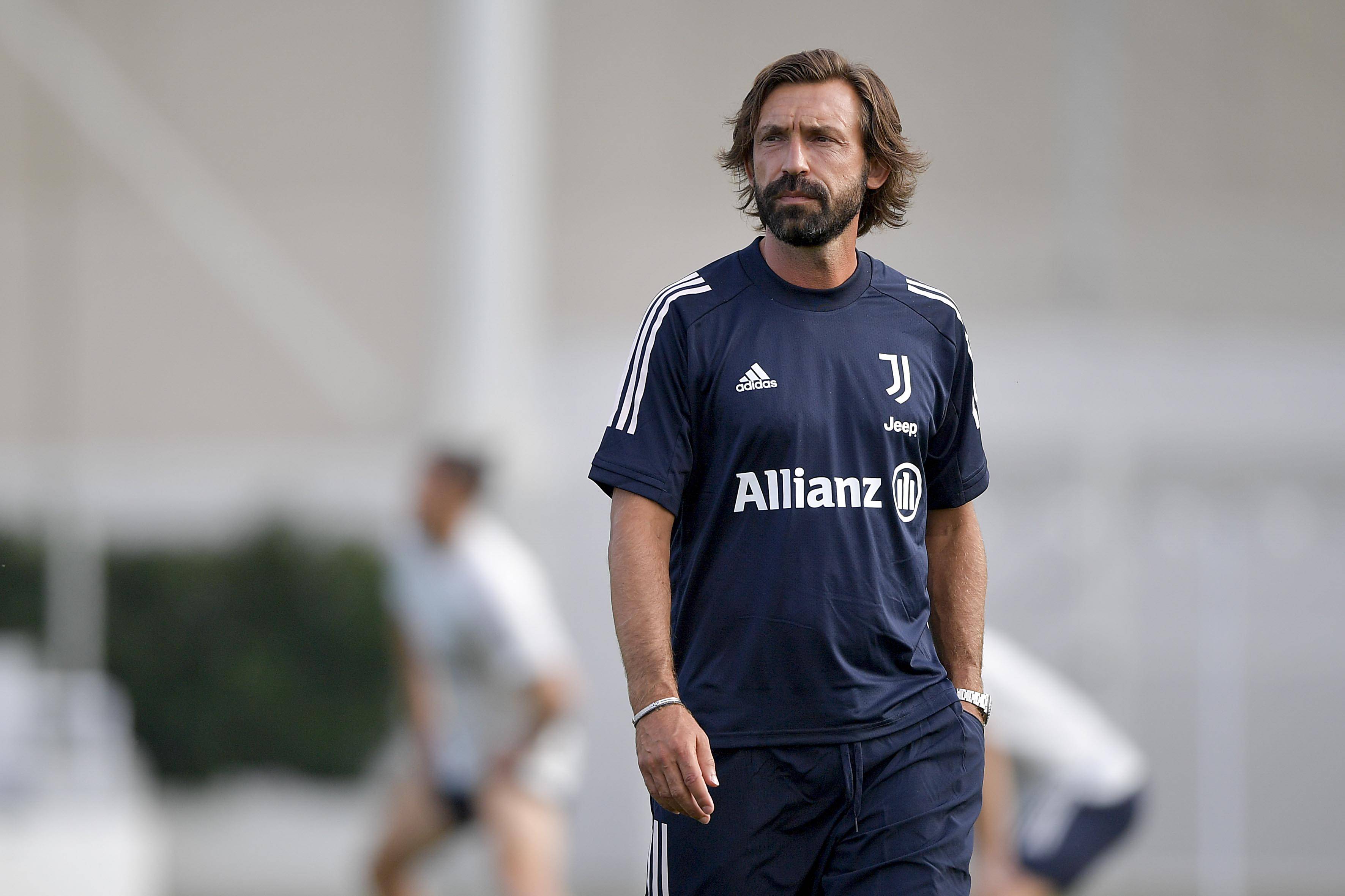 正是这种坚 正是这种坚