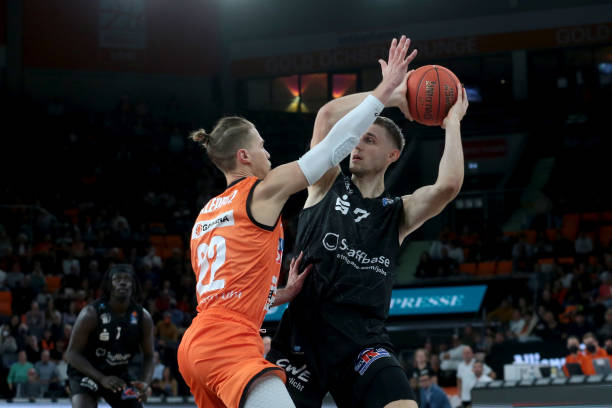 供了极佳的 供了极佳的