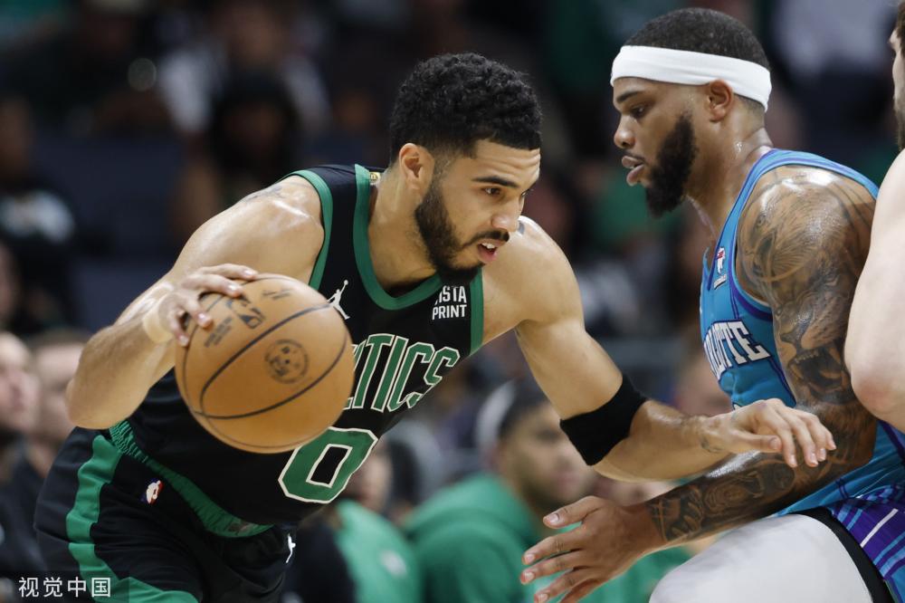 过不懈努力 过不懈努力